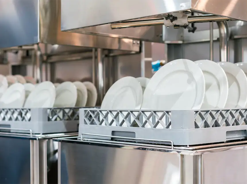 spoelkeuken-medewerker.webp